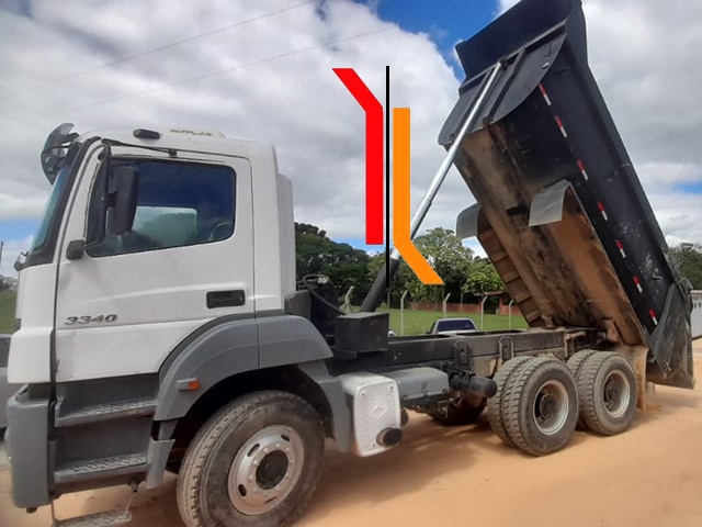 Odômetro: 455.000 km



Tração 6×4 com caçamba meia cana de 14m³ da Pastre. Rodo revisado e operacional. 
 […] Leia mais…