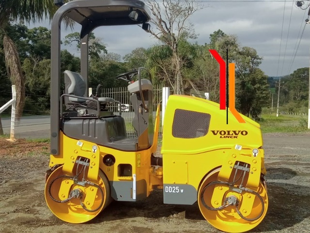 Horimetro: 2.300 h



Rolo impecável, todo operacional. Porte 2,5 Ton. 
 […] Leia mais…