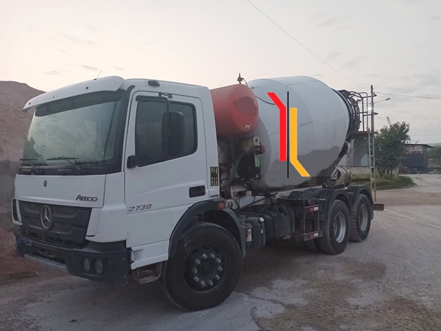 Odômetro: 221.200 km



Caminhão 6×4 em bom estado. Balão Convicta de 8m³. 
 […] Leia mais…
