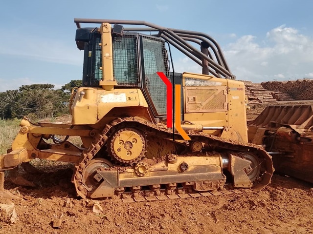 Máquina toda operacional, com rípper e com ar gelando. Rodante bom. Equipado também com proteções para áreas florestais. 
 […] Leia mais…